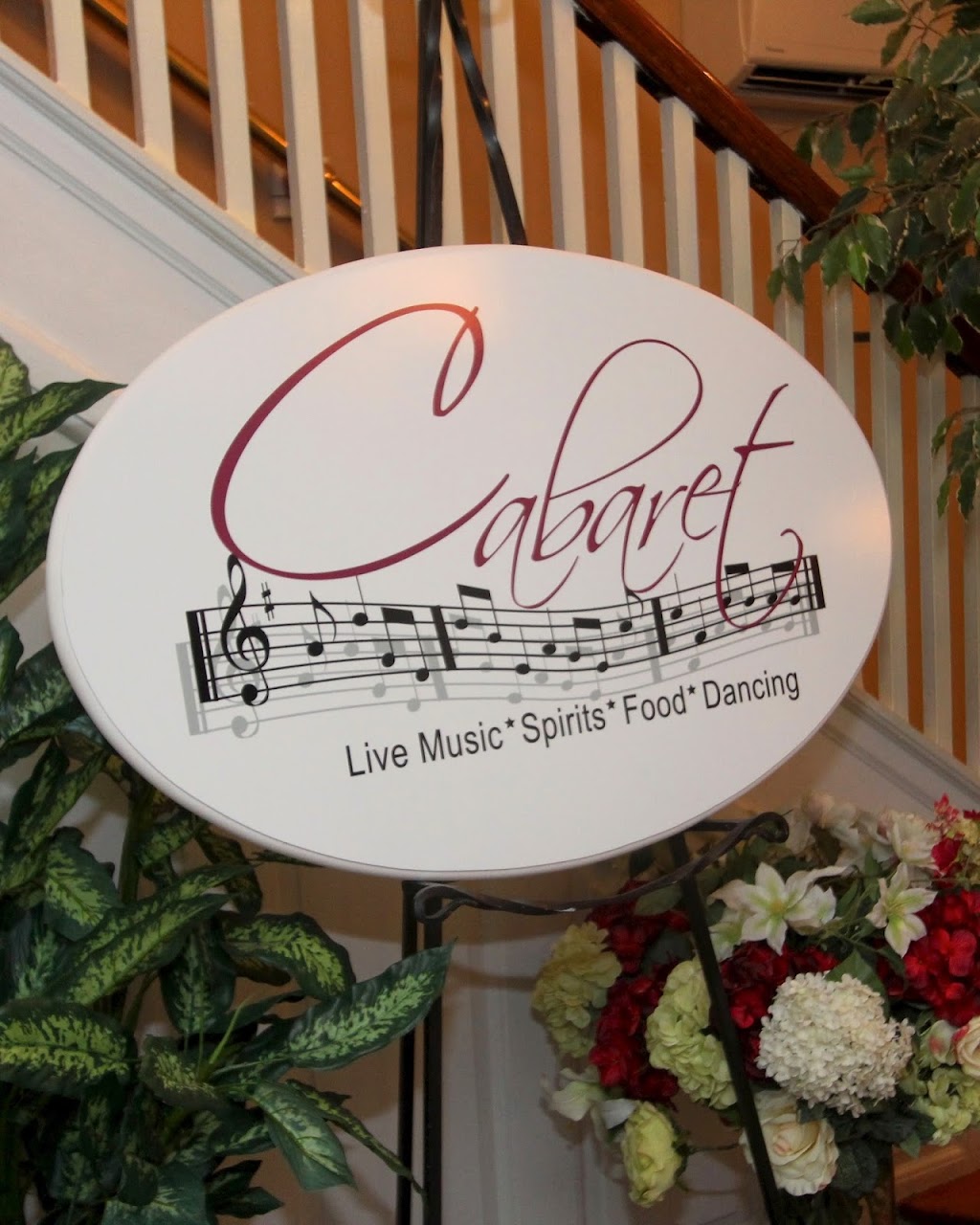 Fredericksburg Square | restaurant | 525 Caroline St, Fredericksburg, VA 22401, USA | 5404447004 OR +1 540-444-7004