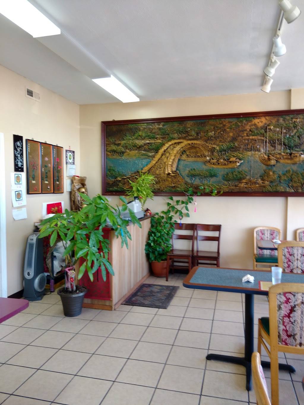 Lees Chinese Garden | restaurant | 1221 W Glen Ave, Peoria, IL 61614, USA | 3096918168 OR +1 309-691-8168