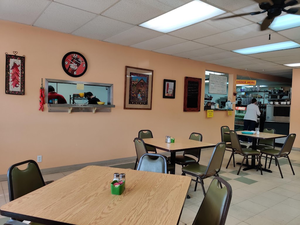 Santiagos | restaurant | 1911 Eubank Blvd NE, Albuquerque, NM 87112, USA | 5052928226 OR +1 505-292-8226