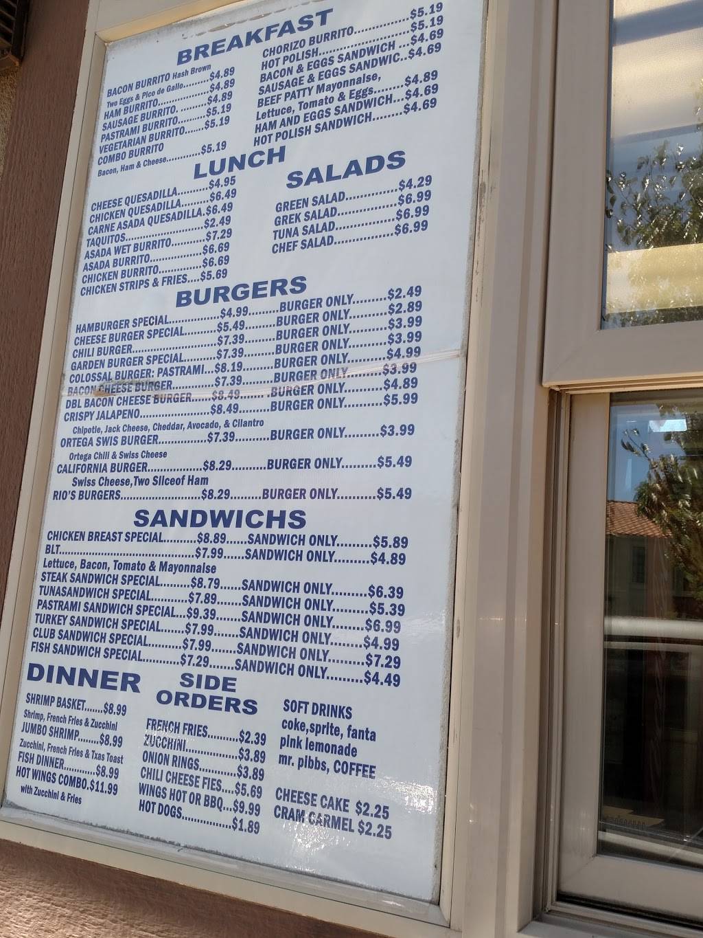 Rios Burger | restaurant | 2511 Olive Dr, Palmdale, CA 93550, USA | 6614138173 OR +1 661-413-8173