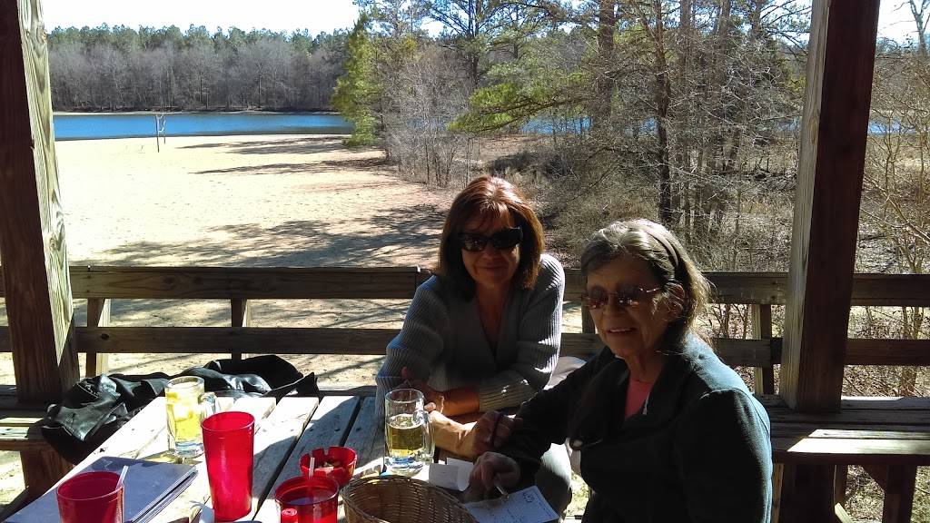 Proffitts Porch | restaurant | 1587 Officers Lake Rd, Columbus, MS 39705, USA | 6623274485 OR +1 662-327-4485