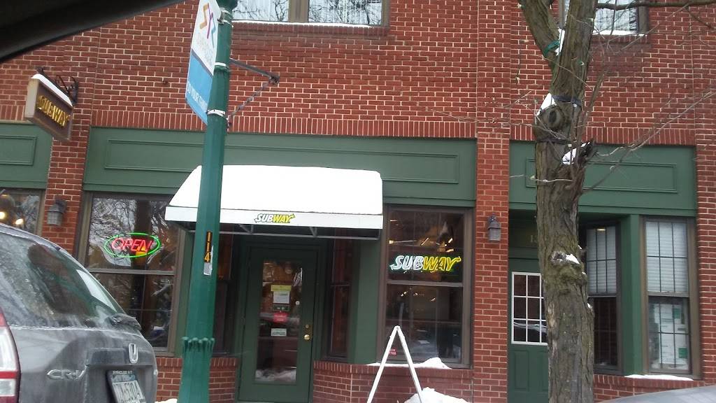 Subway | restaurant | 140 Walton St, Syracuse, NY 13202, USA | 3154710165 OR +1 315-471-0165