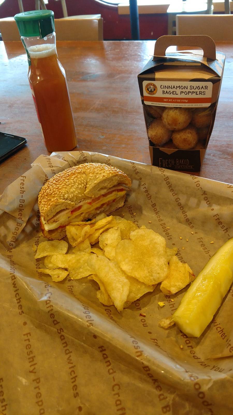 Einstein Bros. Bagels | bakery | 3129 S 27th St, Milwaukee, WI 53215, USA | 4143859888 OR +1 414-385-9888