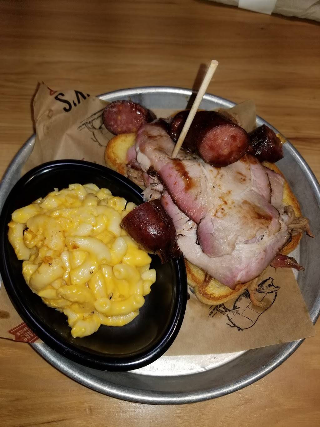 Sonnys BBQ | restaurant | 12475 Florida Blvd, Baton Rouge, LA 70815, USA | 2252725028 OR +1 225-272-5028