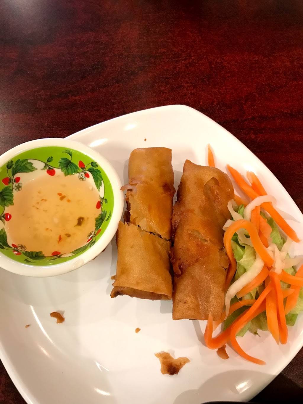 Pho Bowl | restaurant | 6406 Landsdowne Centre Dr, Alexandria, VA 22315, USA | 7033399101 OR +1 703-339-9101