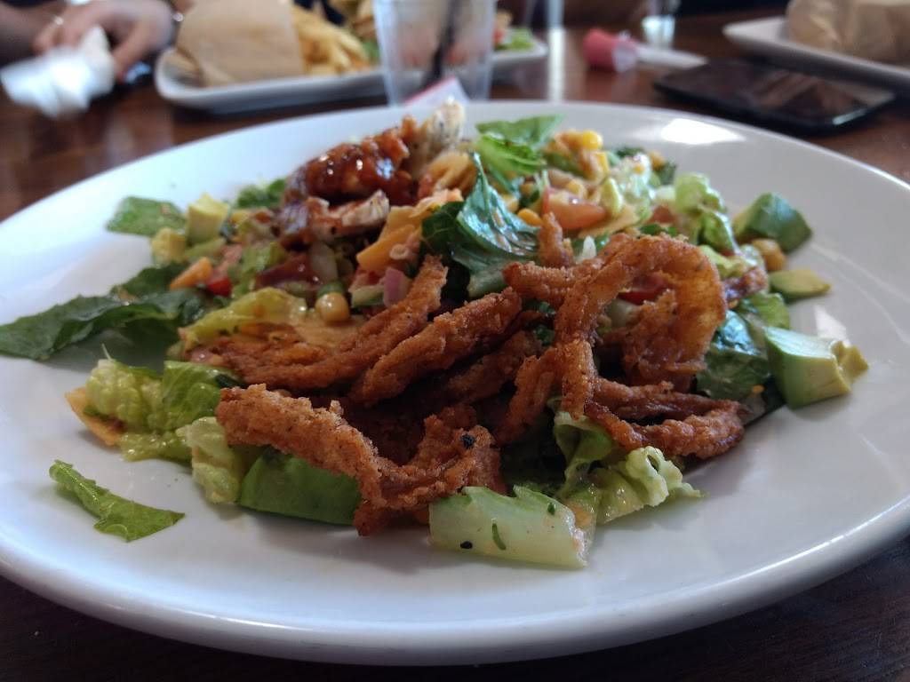 TGI Fridays | restaurant | 500 Ocean Dr, Miami Beach, FL 33139, USA | 3056738443 OR +1 305-673-8443