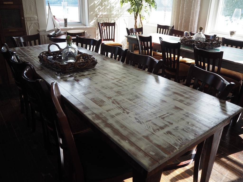 Green Kayak Grille & Pub | restaurant | 200 Front St, New Richmond, OH 45157, USA | 5138436040 OR +1 513-843-6040