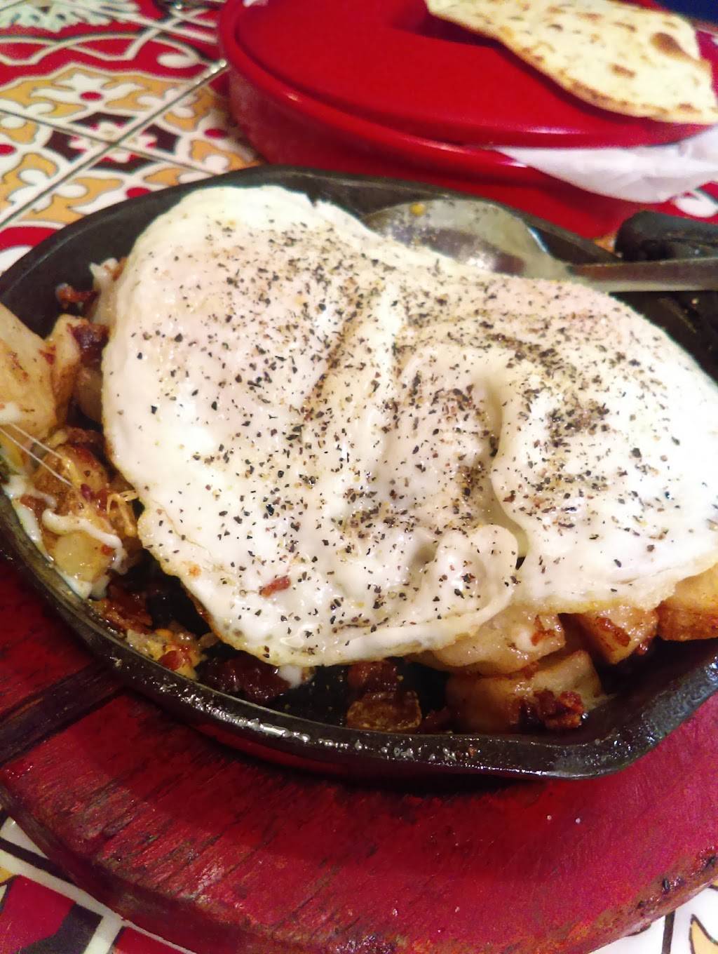 Carmens | restaurant | 4717 Singleton Blvd, Dallas, TX 75212, USA | 2146780020 OR +1 214-678-0020