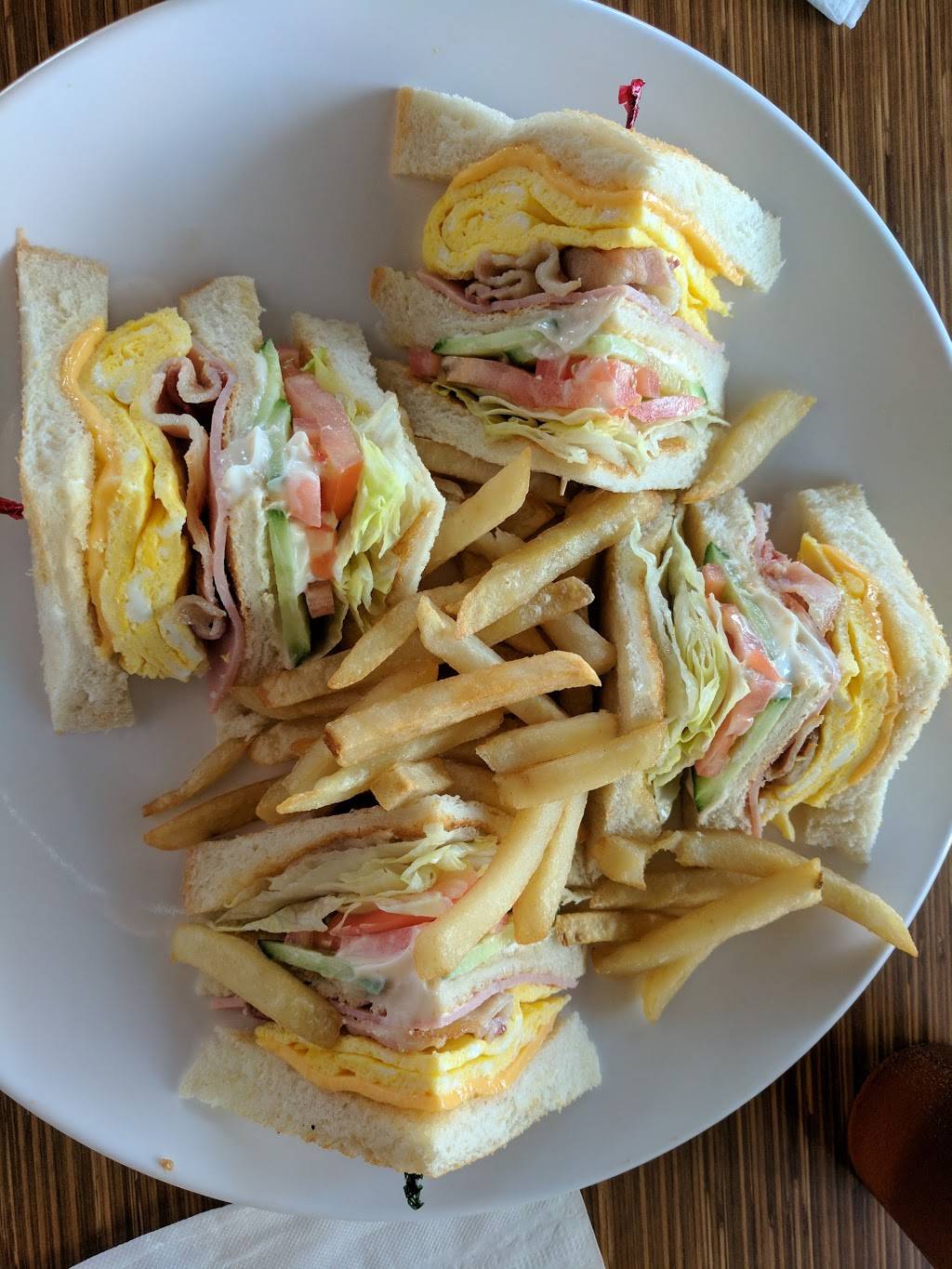 Tao Canteen | restaurant | 1250 Castlemore Ave, Markham, ON L6E 0H7, Canada | 9052011168 OR +1 905-201-1168