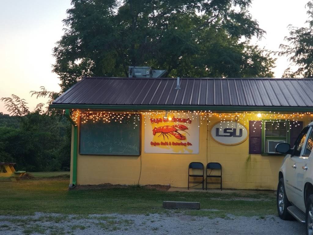 Papa Boudreauxs Cajun Cafe | restaurant | 3419 Fly Rd #3122, Santa Fe, TN 38482, USA | 9316820040 OR +1 931-682-0040