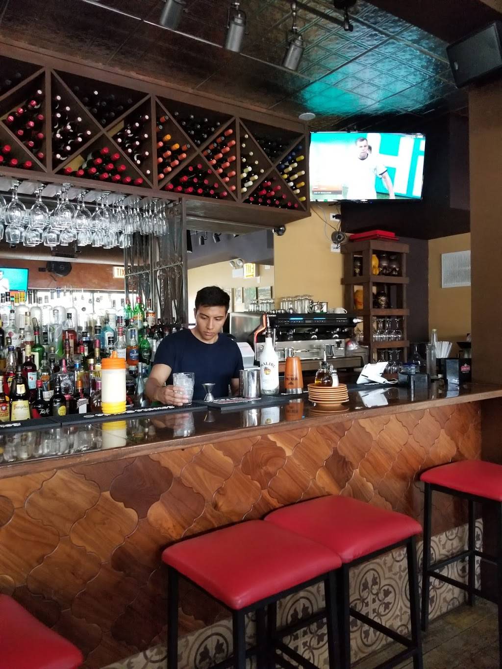 Bulerias Tapas Bar | night club | 3656 N Ashland Ave, Chicago, IL 60613, USA | 7734042855 OR +1 773-404-2855