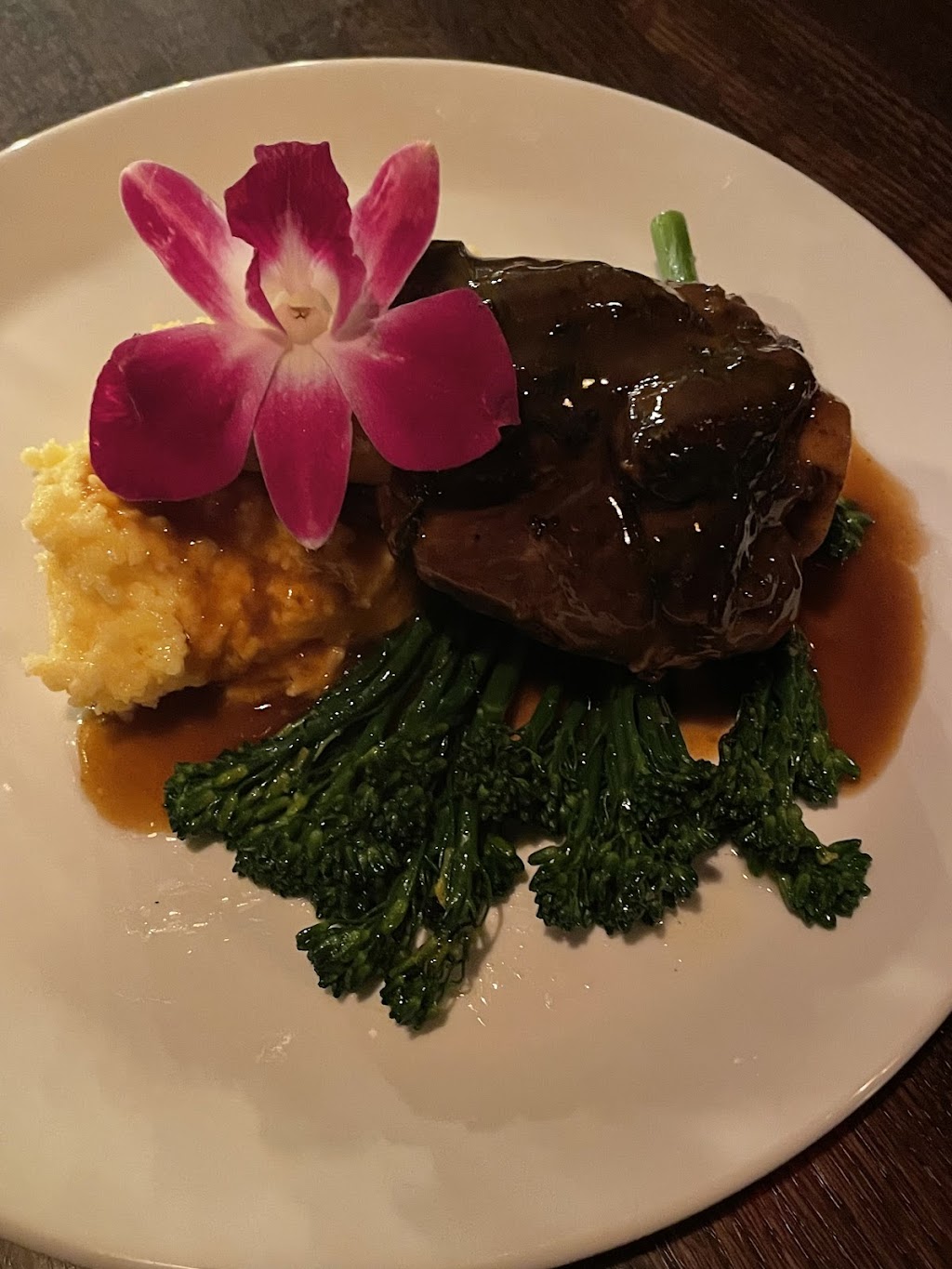 Bocca | restaurant | 122 E 22nd St, Indianapolis, IN 46202, USA | 3174262045 OR +1 317-426-2045