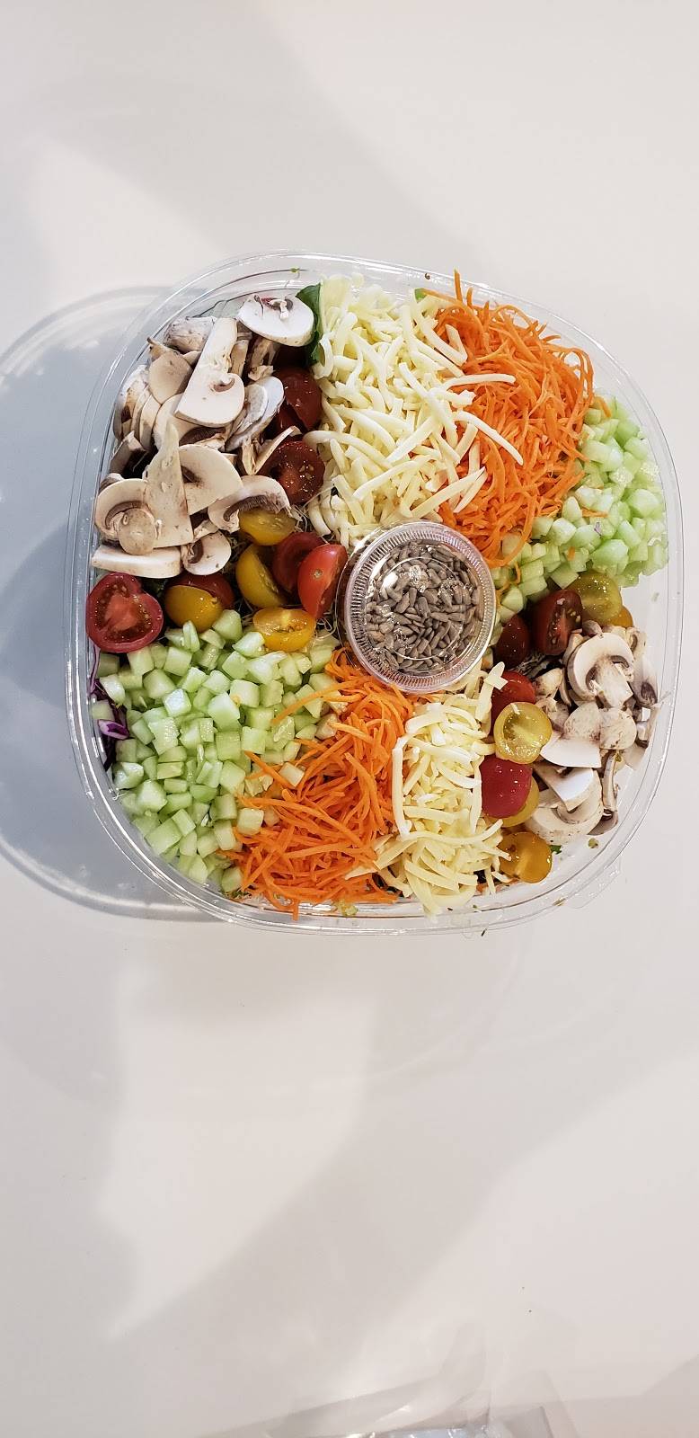 Jans Health Bar | restaurant | 610 N Coast Hwy, Laguna Beach, CA 92651, USA | 9493710023 OR +1 949-371-0023