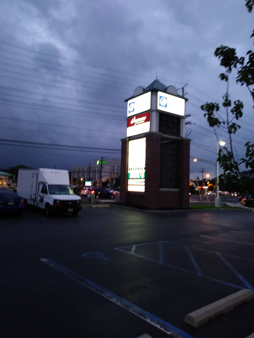 Pei Wei Asian Diner | restaurant | 2050 Route 70 W, Towne Place at Garden State Park, Cherry Hill, NJ 08002, USA | 8567929260 OR +1 856-792-9260