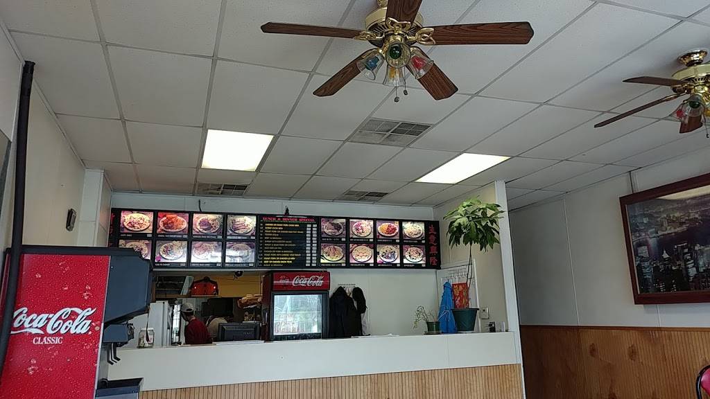 Wok N Roll | restaurant | 2828 E Magnolia Ave, Knoxville, TN 37914, USA | 8655232128 OR +1 865-523-2128