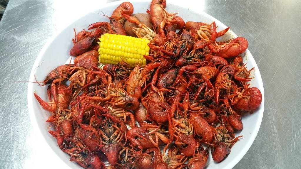 Lone Star Grill | restaurant | 3435 TX-146, Bacliff, TX 77518, USA | 8328643788 OR +1 832-864-3788