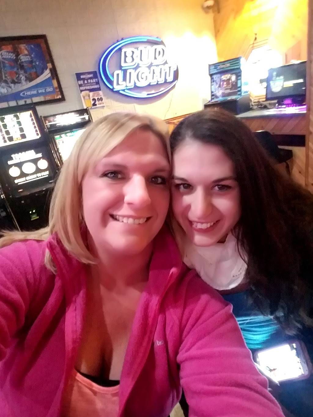 All Aboard | restaurant | 315 E 2nd St, Merrill, WI 54452, USA | 7155361829 OR +1 715-536-1829