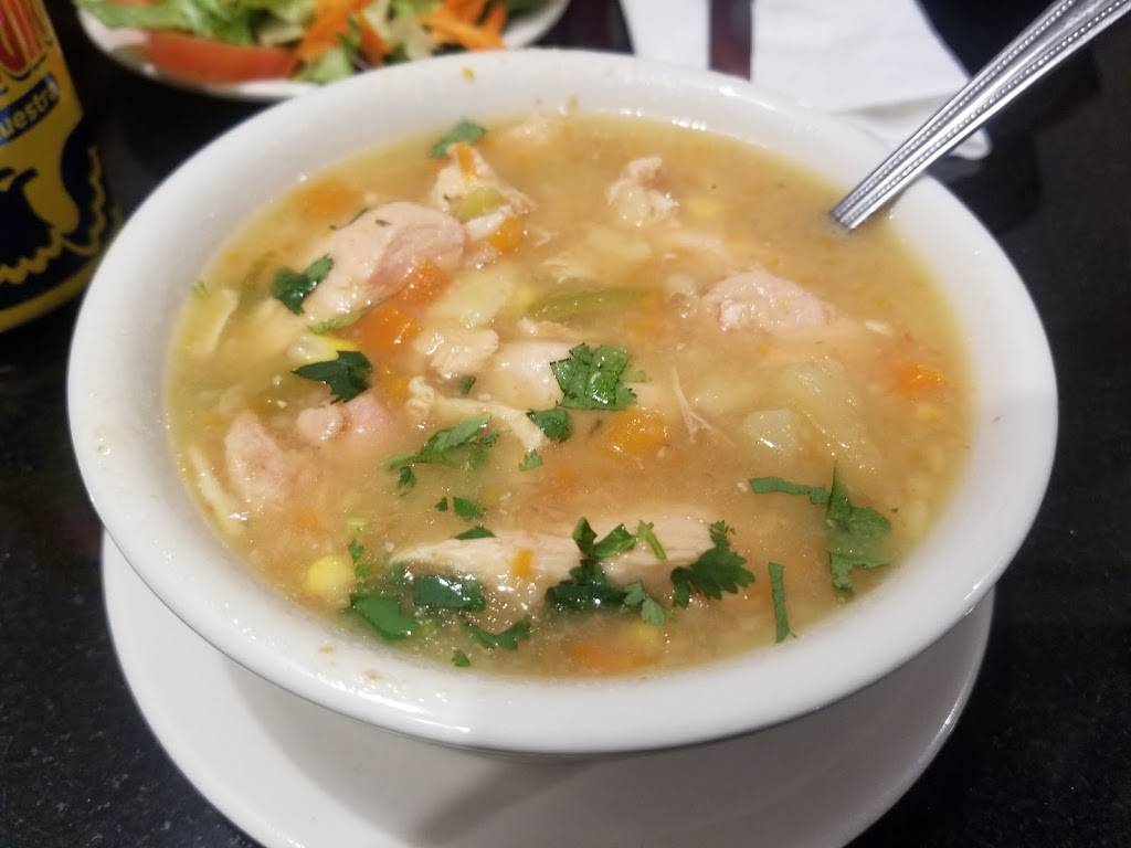 Ricos Chicken | restaurant | 146-04 45th Ave, Flushing, NY 11355, USA | 7188861491 OR +1 718-886-1491