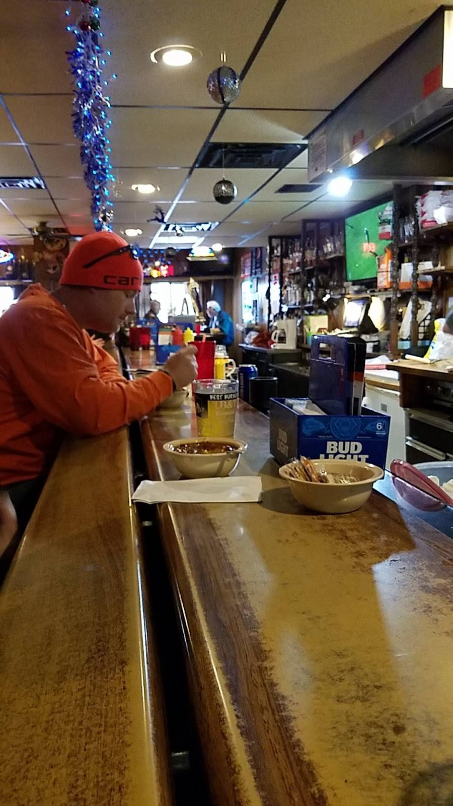 Aces Main Tap | restaurant | 121 S Main St, Oregon, WI 53575, USA | 6088353330 OR +1 608-835-3330