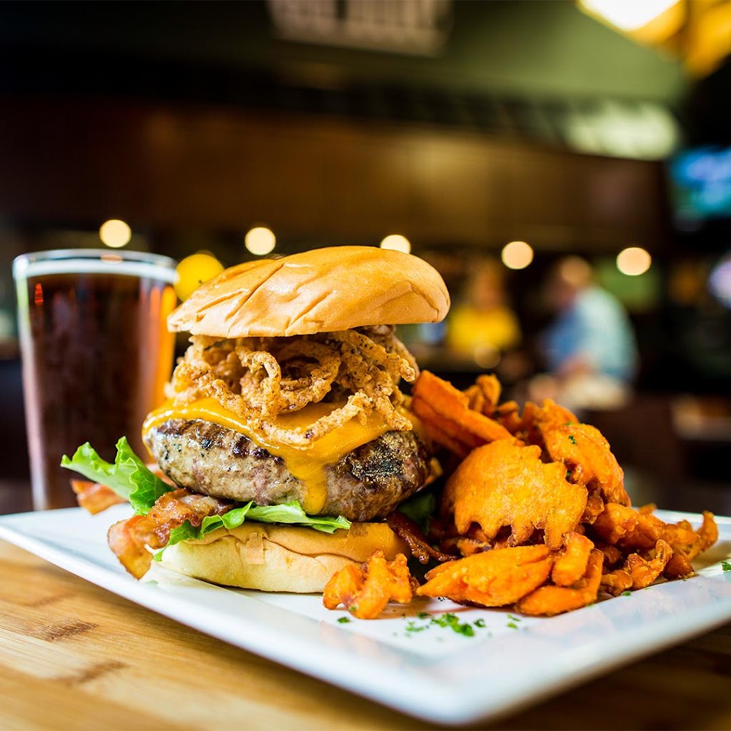 Freddys Sports Grill at Grand View Lodge | restaurant | 23521 Nokomis Ave, Nisswa, MN 56468, USA | 2189638740 OR +1 218-963-8740