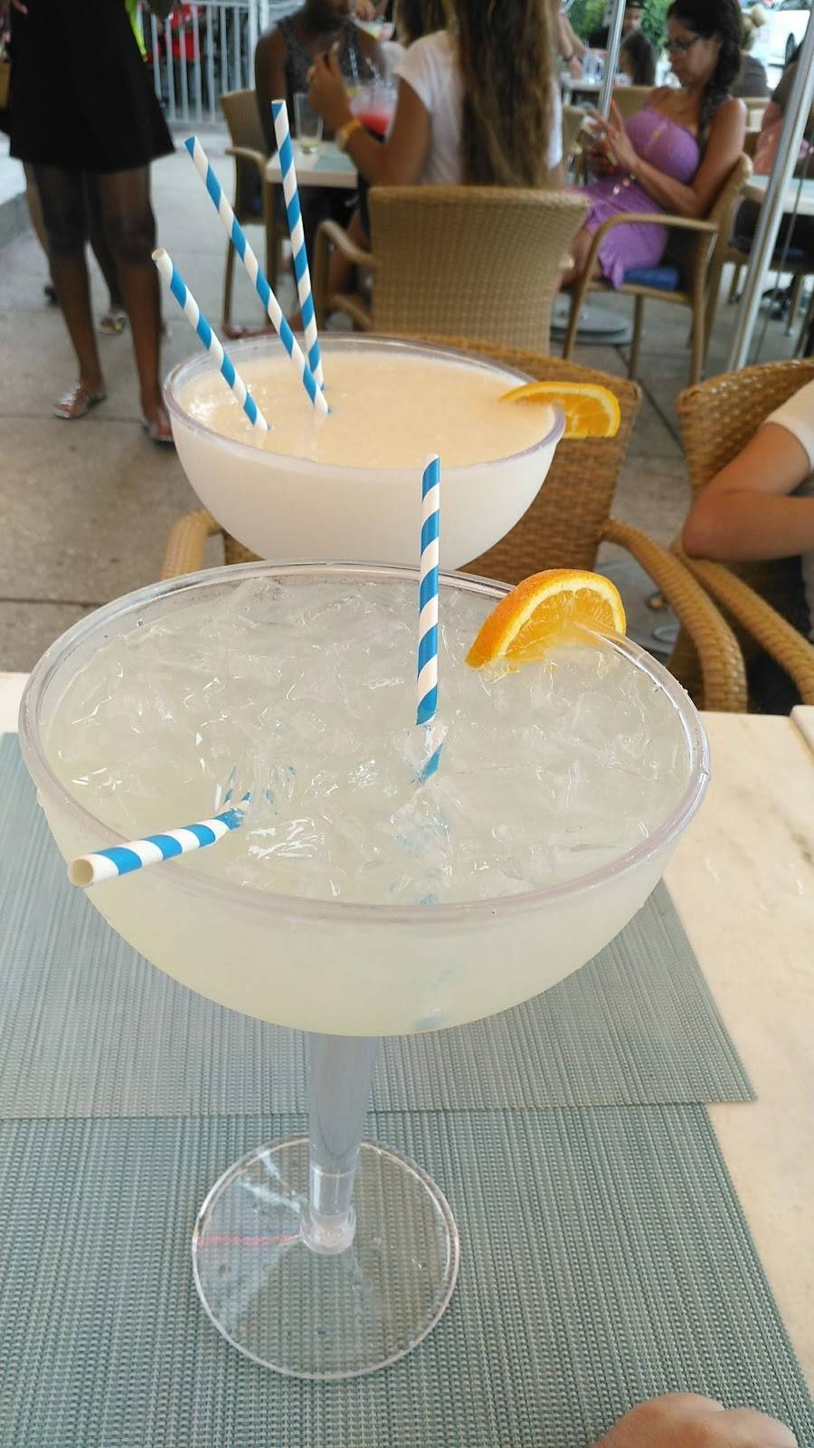 Starlite Cafe | restaurant | 750 Ocean Dr, Miami Beach, FL 33139, USA | 3055342161 OR +1 305-534-2161