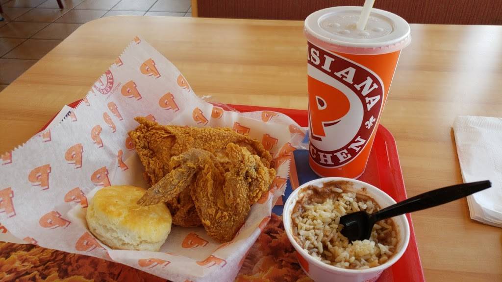 Popeyes Louisiana Kitchen | restaurant | 200 S Royal St, Jackson, TN 38301, USA | 7314225566 OR +1 731-422-5566