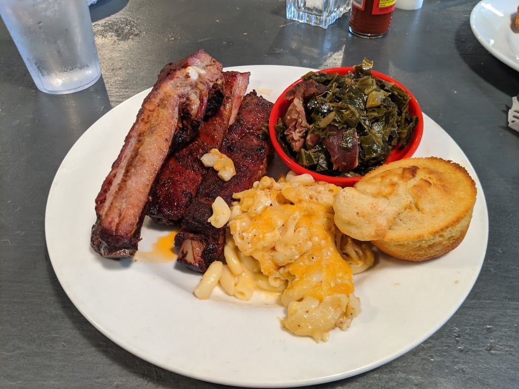 Bettinas Soulfood Kitchen | restaurant | 108 W Center St, Canton, MS 39046, USA | 6019376889 OR +1 601-937-6889