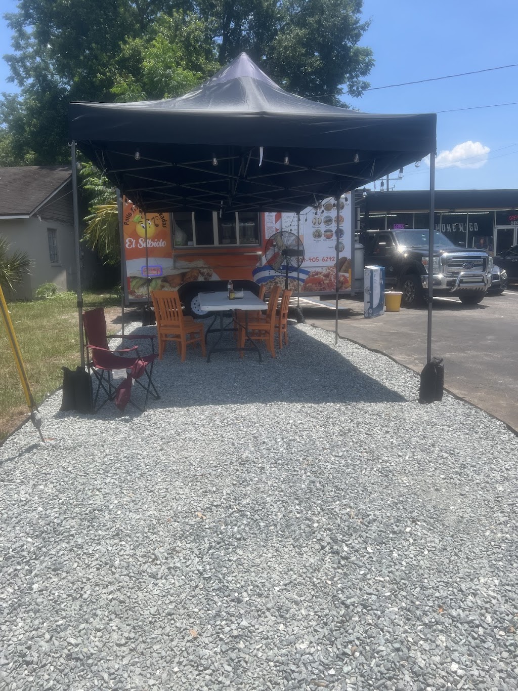 Pollo Fritos y Baleadas El Silbido | restaurant | 4812 Atlantic Blvd, Jacksonville, FL 32207, USA | 9044056242 OR +1 904-405-6242