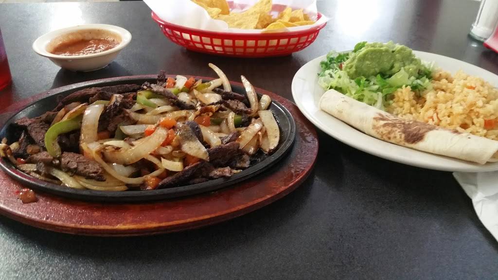 El Tapatio Mexican Restaurant | restaurant | 6924 Ranch Rd 1431, Granite Shoals, TX 78654, USA | 8305982540 OR +1 830-598-2540