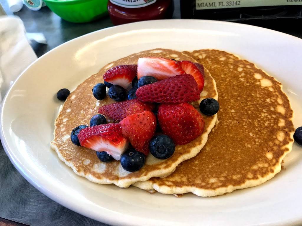 Royal Palm Grill | restaurant | 806 N Krome Ave, Homestead, FL 33030, USA | 3052465701 OR +1 305-246-5701