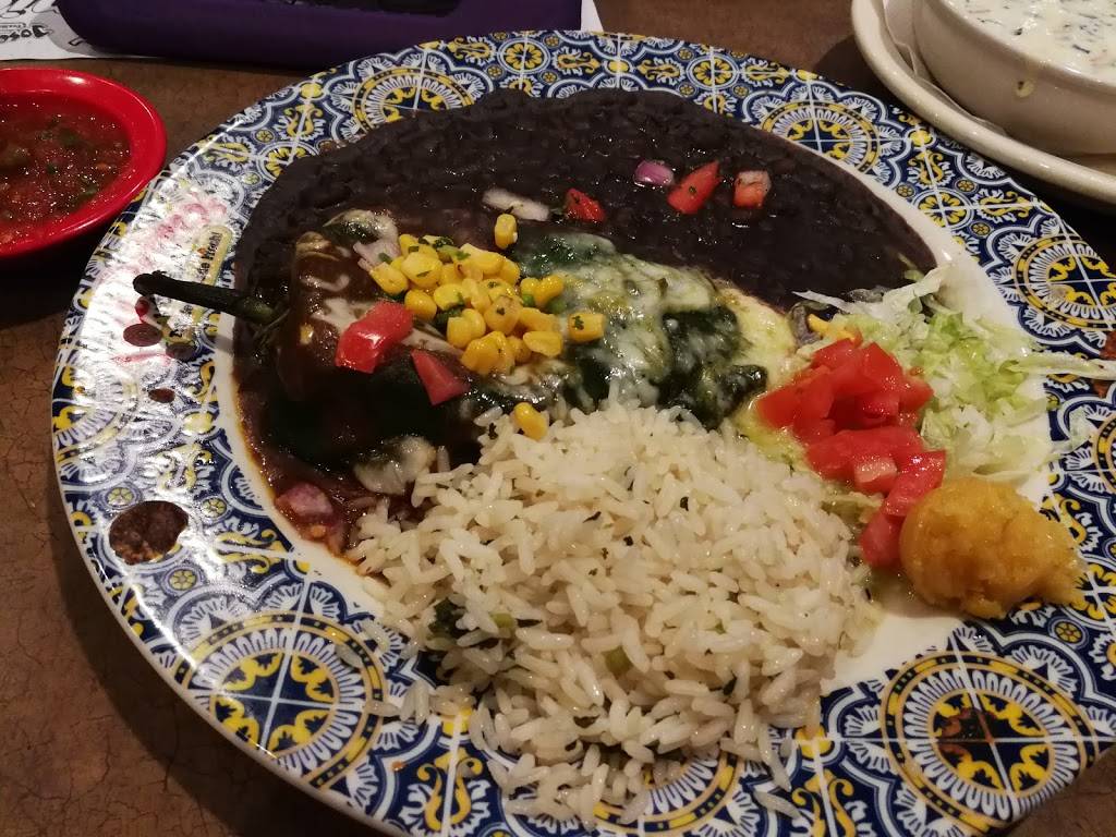 Jose Peppers Mexican Restaurant | restaurant | 13770 S Black Bob Rd, Olathe, KS 66062, USA | 9133930444 OR +1 913-393-0444