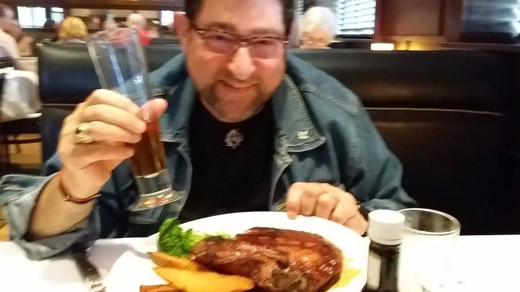 Hudsons Mill | restaurant | 5599 Merrick Rd, Massapequa, NY 11758, USA | 5167995394 OR +1 516-799-5394