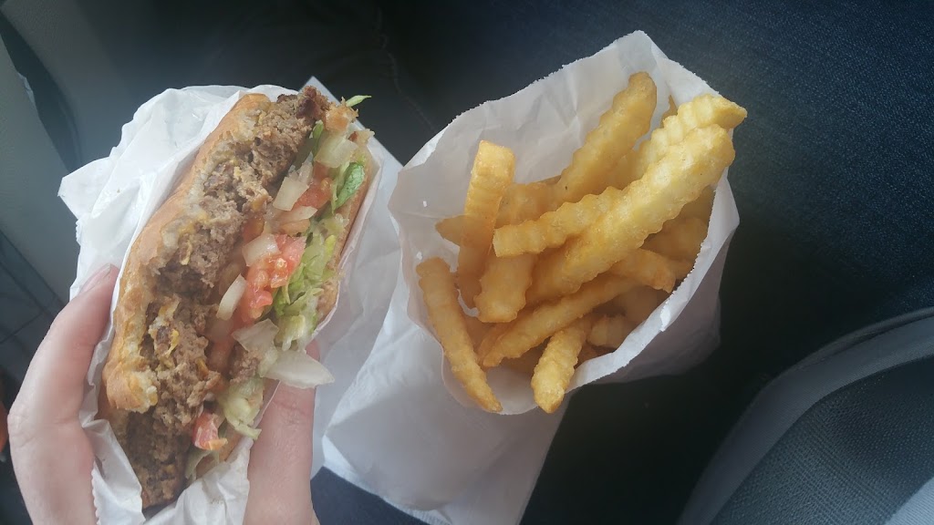 Watts Burger | restaurant | 1208 S Grant Ave, Odessa, TX 79761, USA | 4323372131 OR +1 432-337-2131