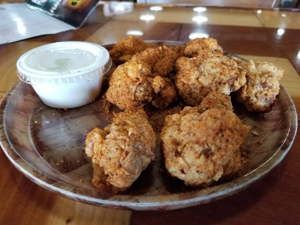 Hooters | meal takeaway | 13606 Bruce B Downs Blvd, Tampa, FL 33613, USA | 8139721682 OR +1 813-972-1682