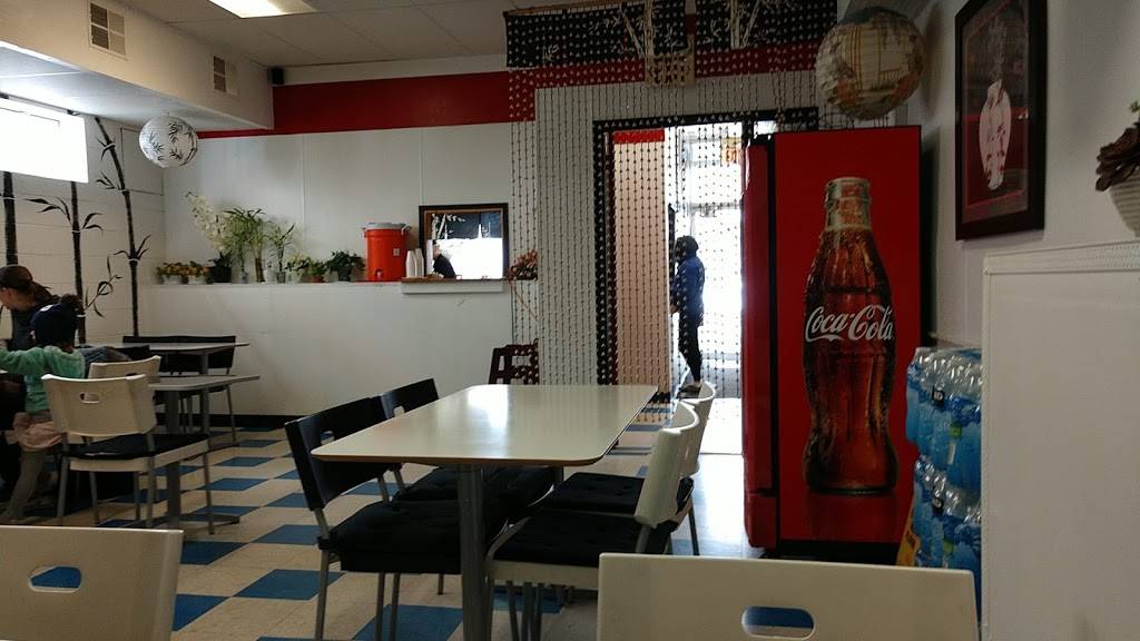 Sushi Town | restaurant | 740 Packard St, Ann Arbor, MI 48104, USA | 7343278646 OR +1 734-327-8646