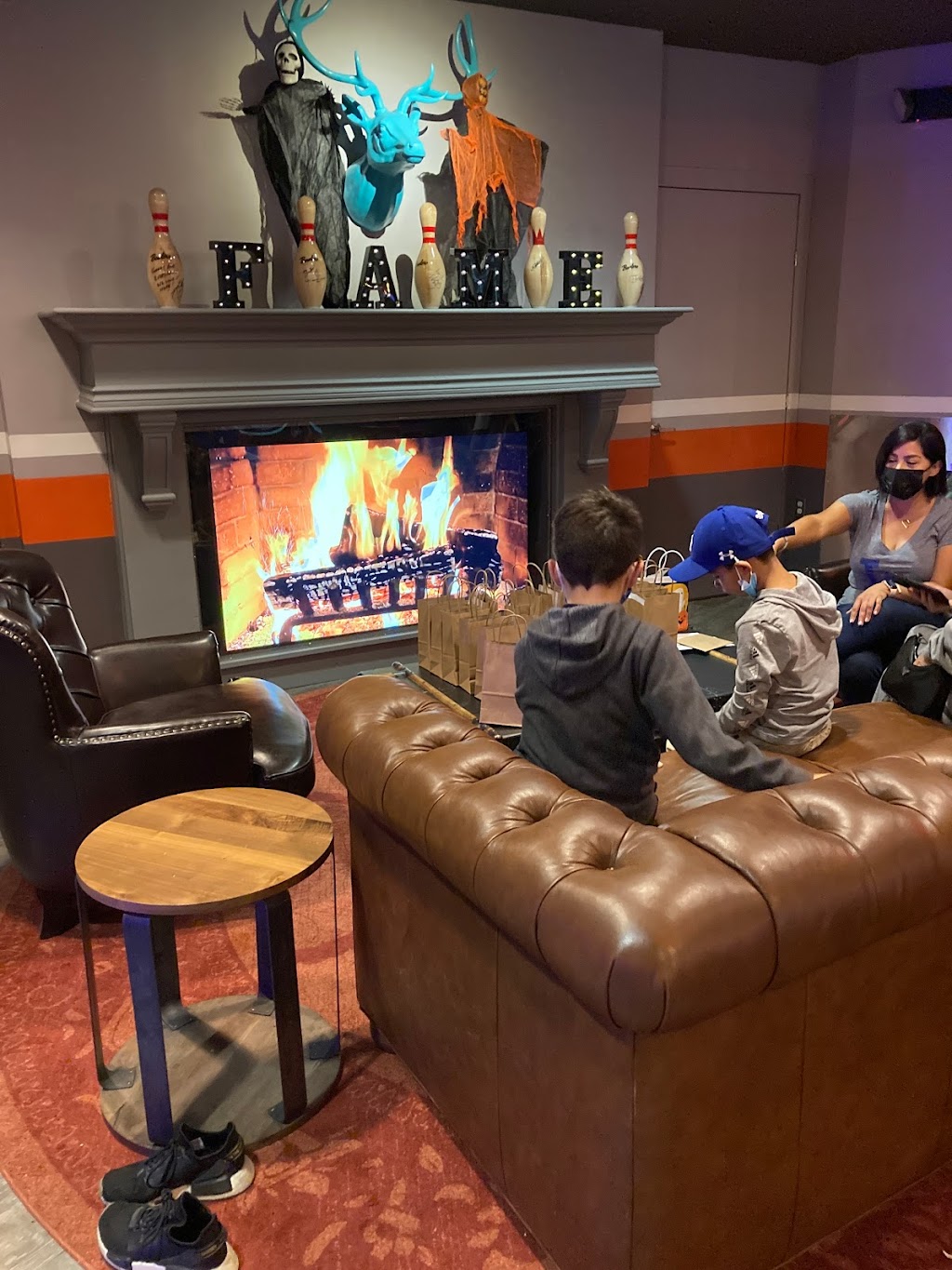 Bowlero Pasadena | restaurant | 3545 E Foothill Blvd, Pasadena, CA 91107, USA | 6263518858 OR +1 626-351-8858