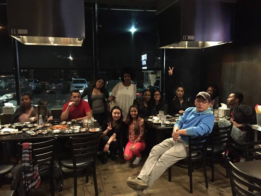 Panda Express | meal takeaway | 11160 Veirs Mill Rd, Wheaton, MD 20902, USA | 3019420089 OR +1 301-942-0089