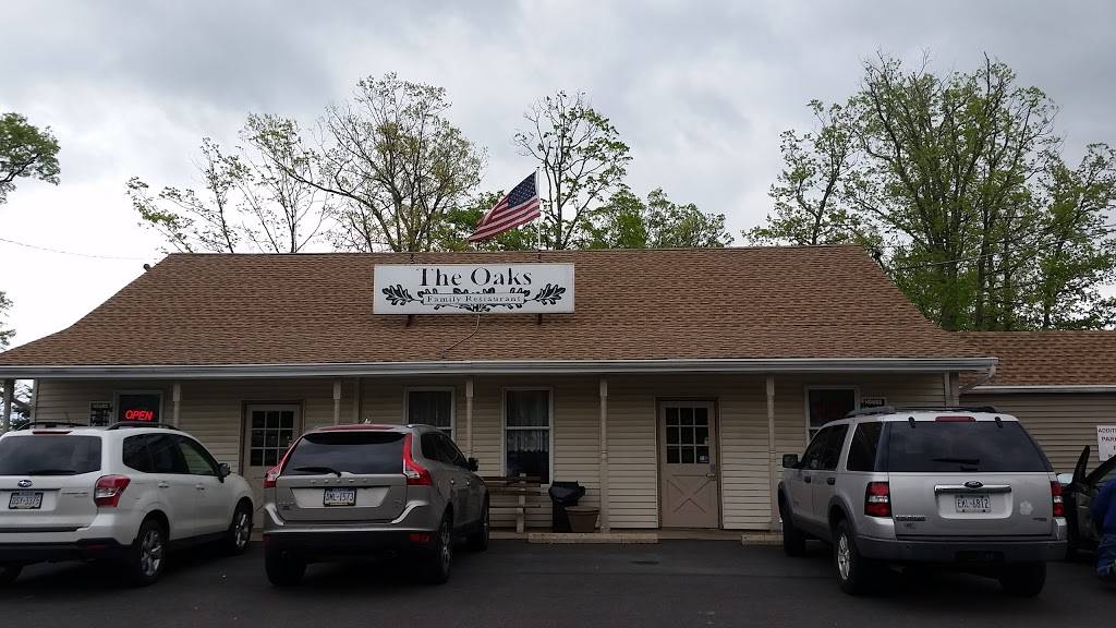 The Oaks Family Restaurant | restaurant | 6705 Easton Rd, Pipersville, PA 18947, USA | 2157667838 OR +1 215-766-7838