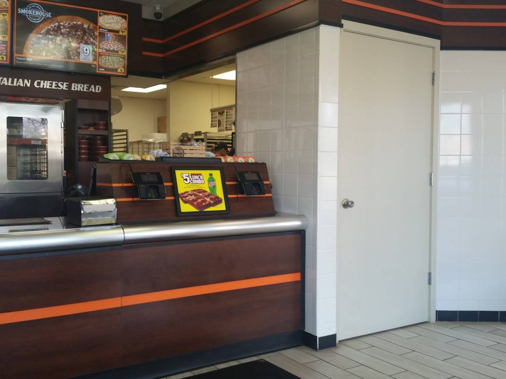 Little Caesars Pizza | meal takeaway | 884 Marshall St, Allegan, MI 49010, USA | 2696732700 OR +1 269-673-2700