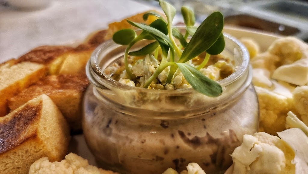 Urban Swinery | restaurant | 19 Palafox Pl, Pensacola, FL 32502, USA | 8503325536 OR +1 850-332-5536