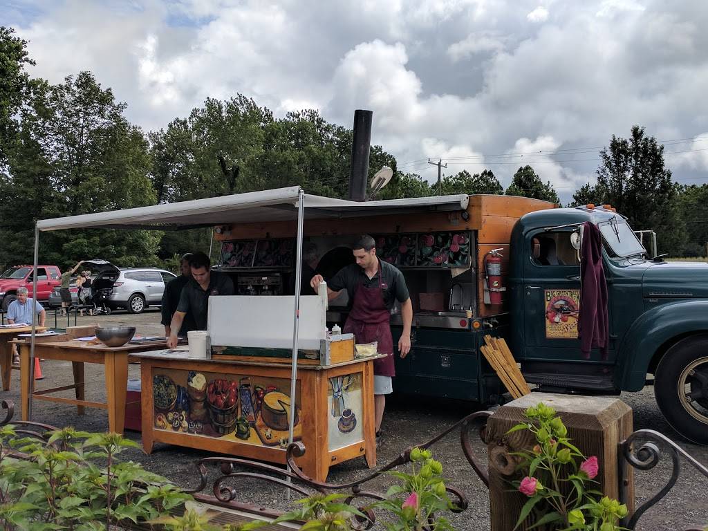 Big Green Truck Takeout | meal takeaway | 175 Humphrey St, New Haven, CT 06511, USA | 2036549514 OR +1 203-654-9514