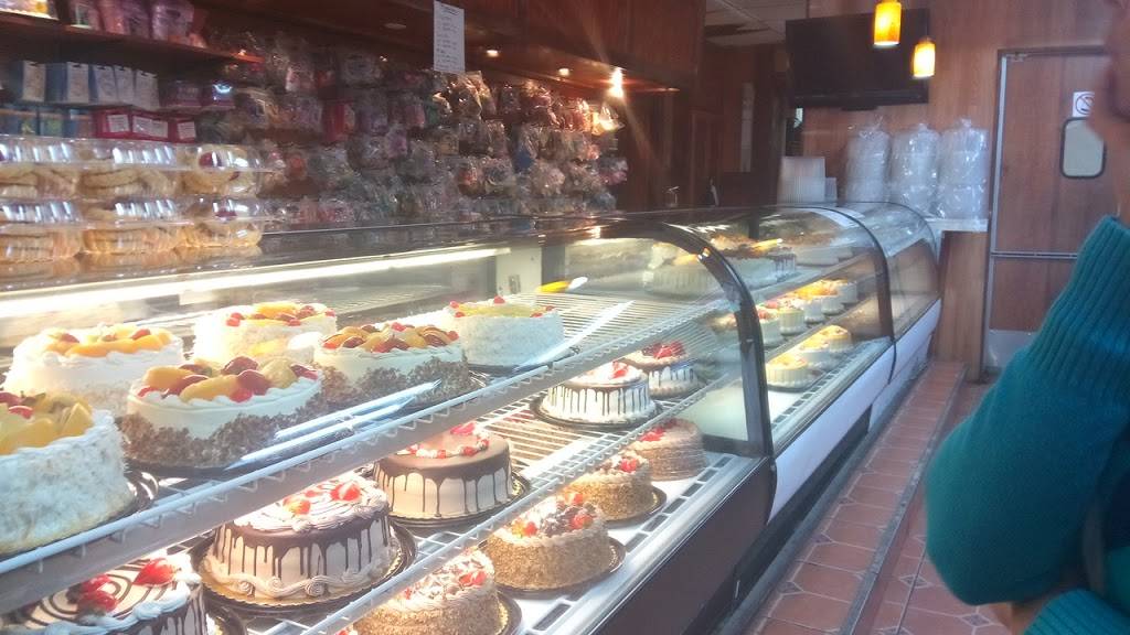 Restaurant Aguascalientes | restaurant | 1400 Alexandria Dr, Lexington, KY 40504, USA | 8593670599 OR +1 859-367-0599