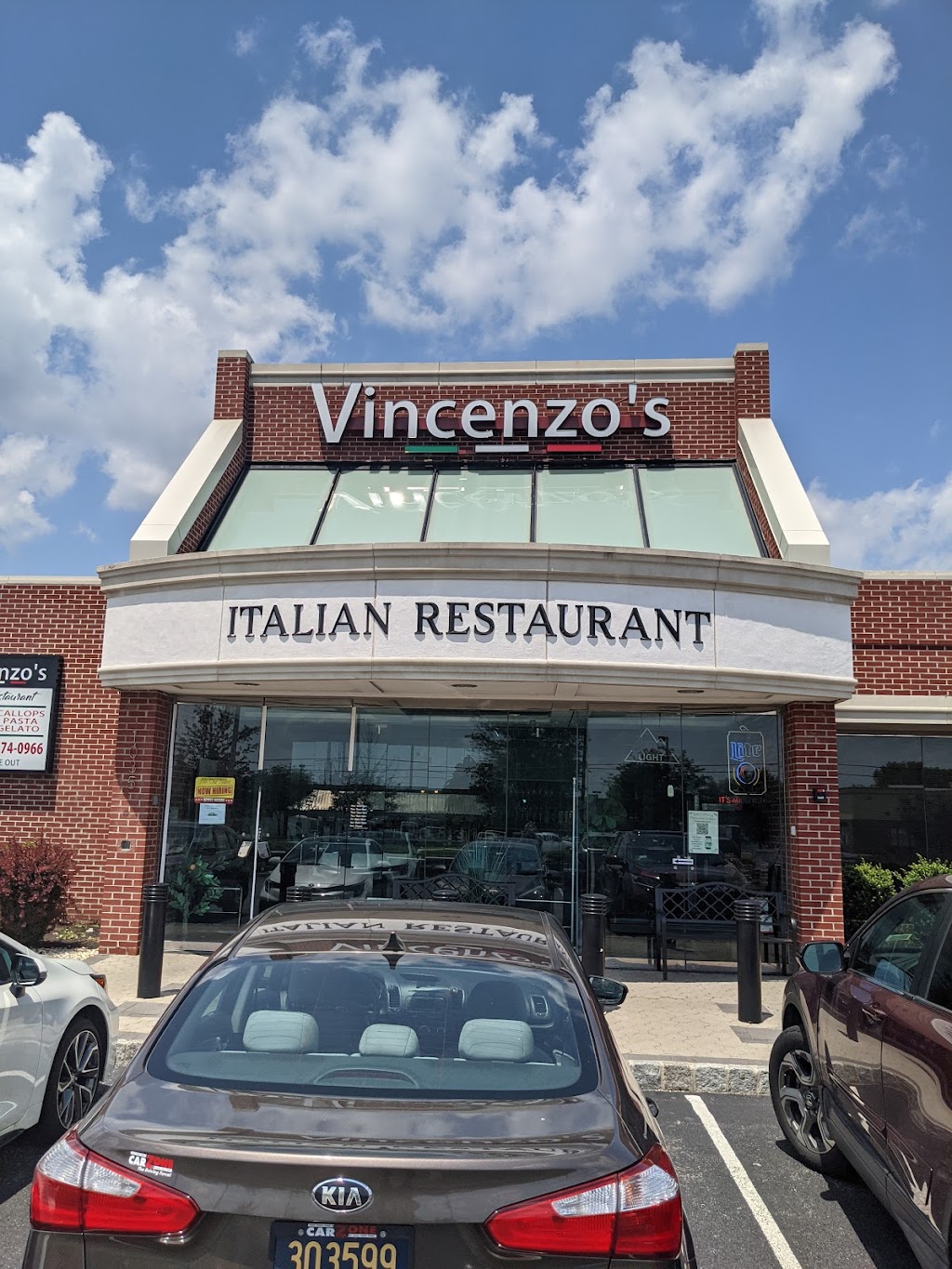 Vincenzos Pizza | restaurant | 1035 Forrest Ave, Dover, DE 19904, USA | 3026740966 OR +1 302-674-0966