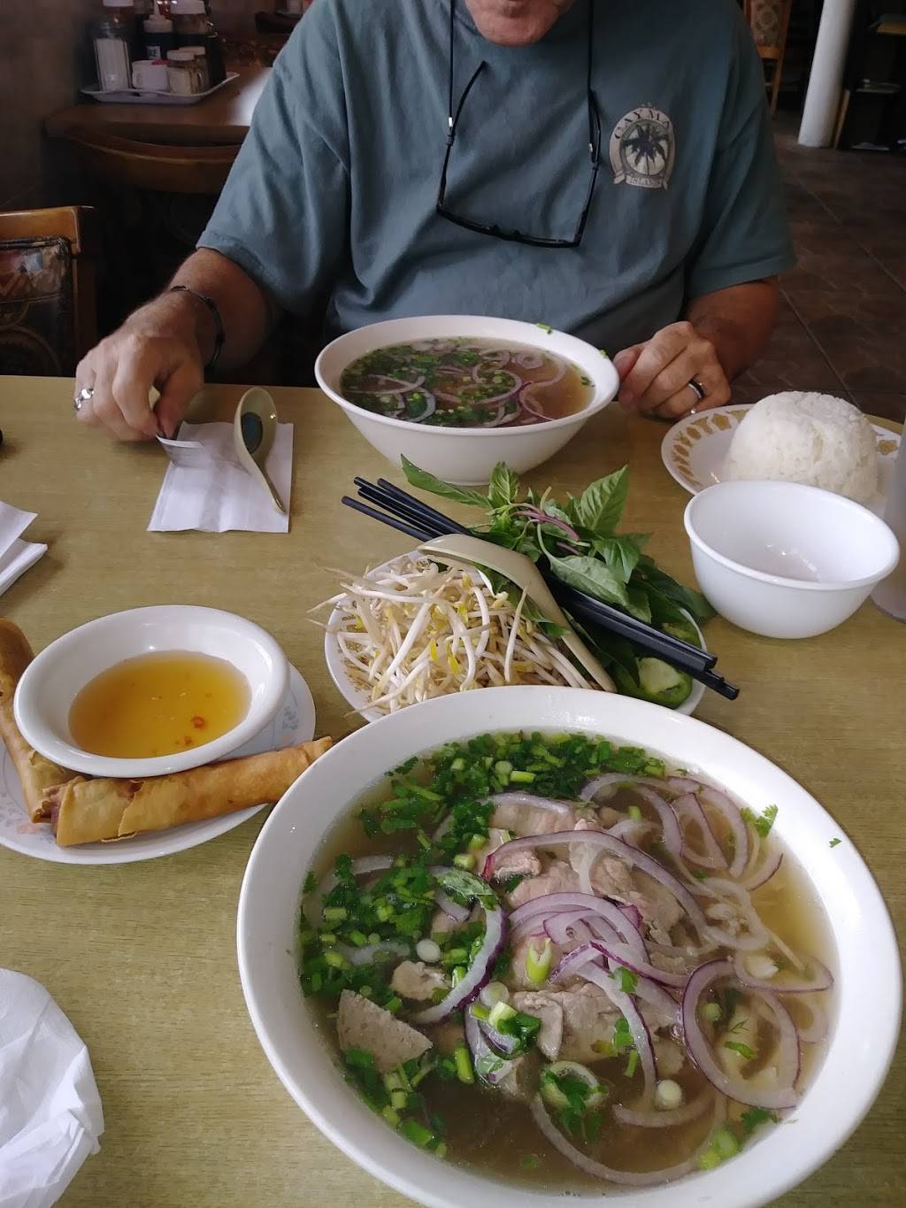 Mekong Restaurant | restaurant | 5944 34th St N #20, St. Petersburg, FL 33714, USA | 7275213378 OR +1 727-521-3378