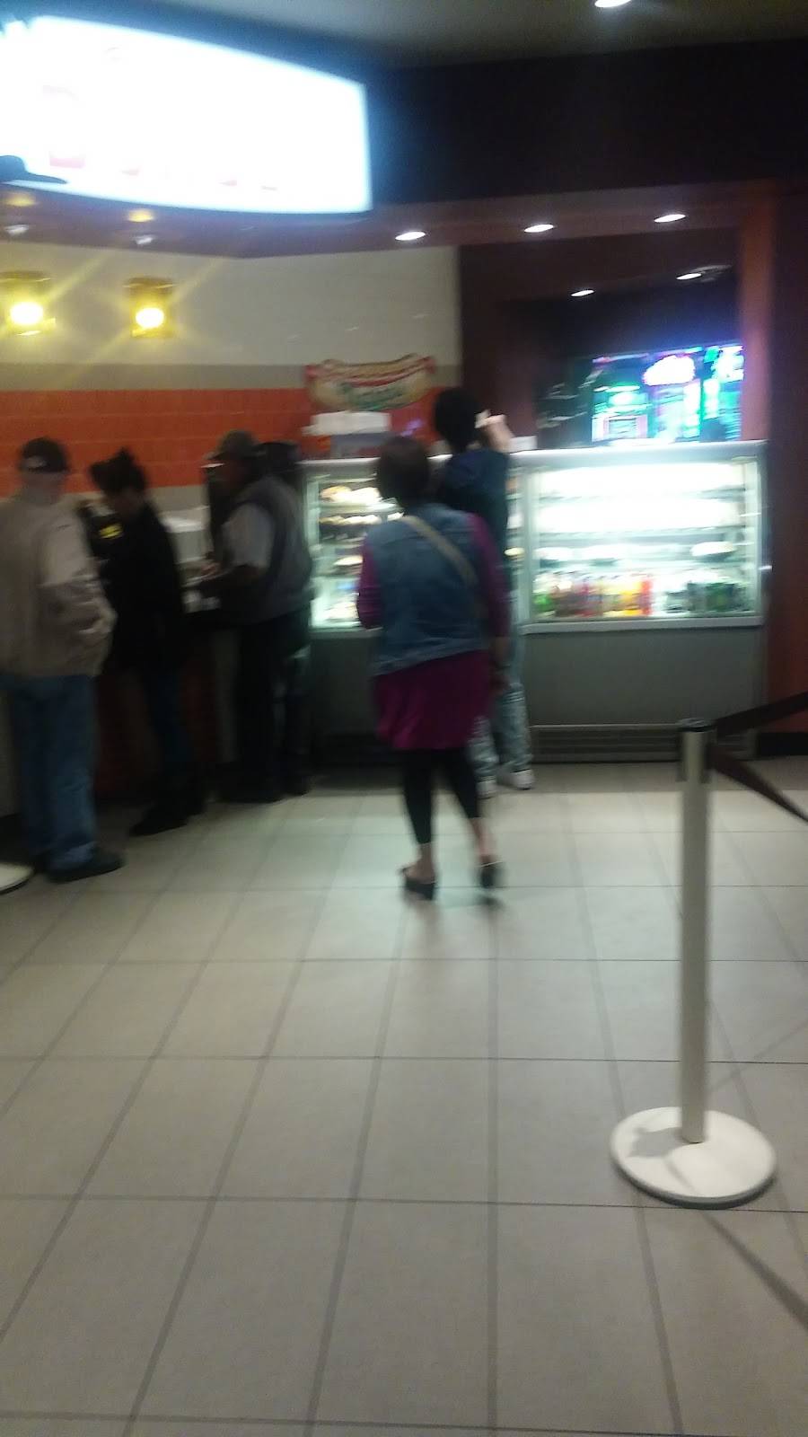 Oasis Burger | restaurant | 777 San Manuel Blvd, Highland, CA 92346, USA | 9094254834 OR +1 909-425-4834