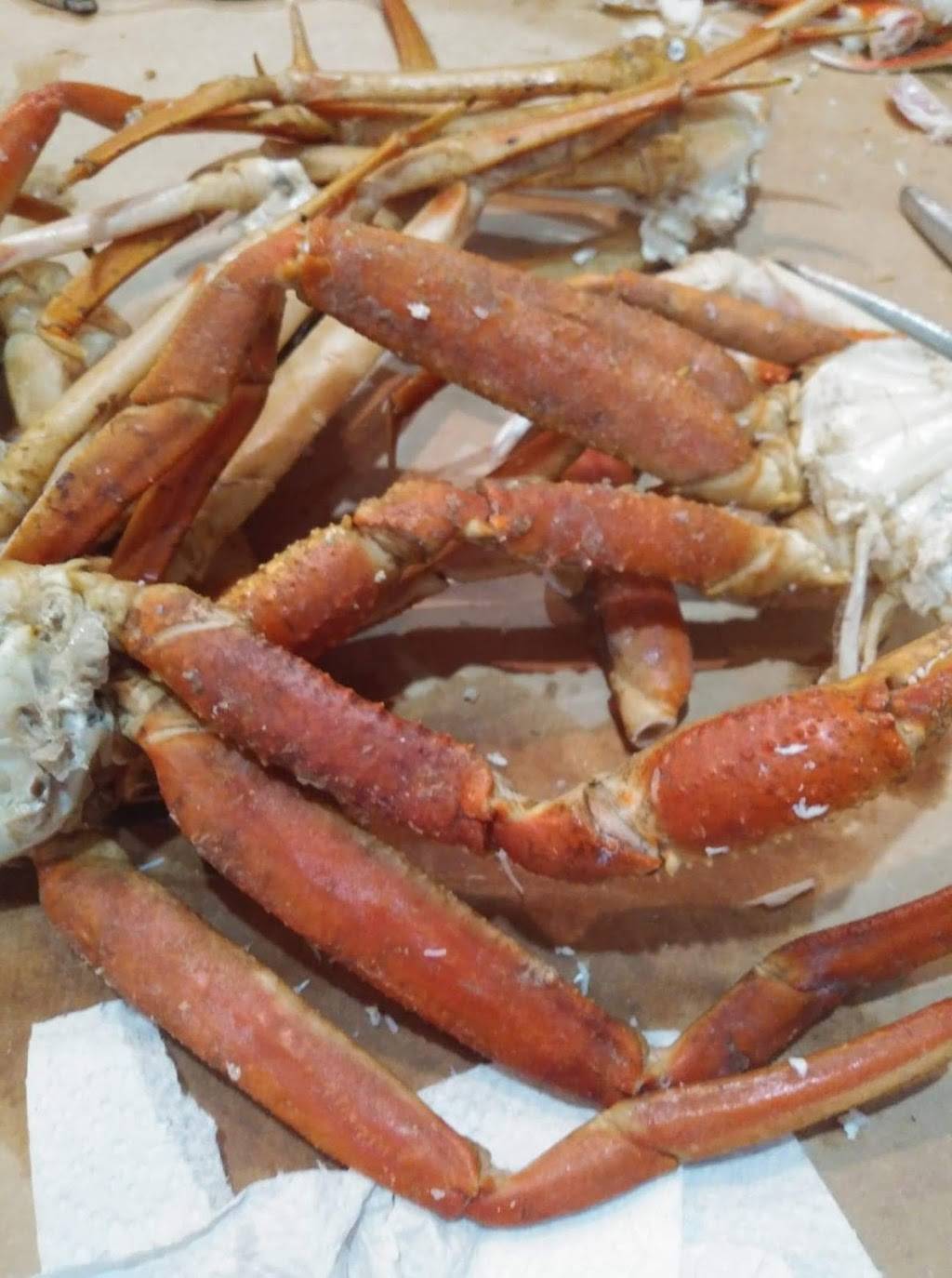 Blue Hen Crossroads | restaurant | 18541 S Main St, Bridgeville, DE 19933, USA | 3029566423 OR +1 302-956-6423