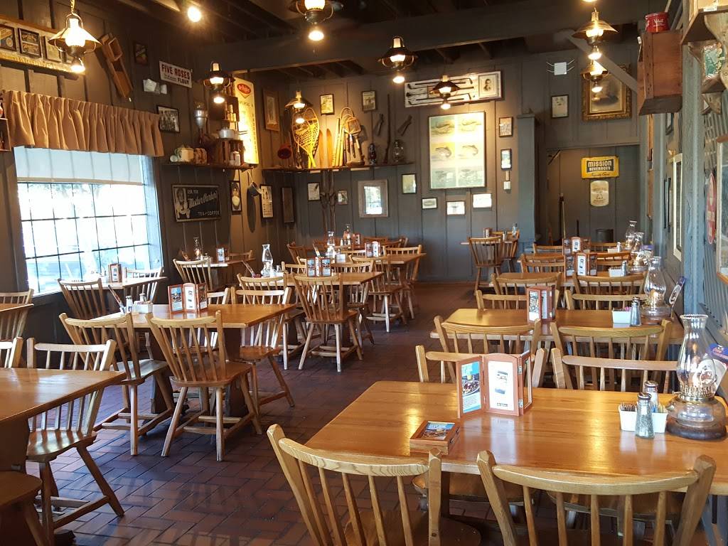 Cracker Barrel Old Country Store | restaurant | 2411 Metrocentre Blvd, West Palm Beach, FL 33407, USA | 5616860660 OR +1 561-686-0660