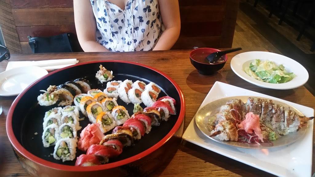 Yellowtail Robata Grill & Sushi | restaurant | 2509 Wilma Rudolph Blvd a, Clarksville, TN 37040, USA | 9315531470 OR +1 931-553-1470