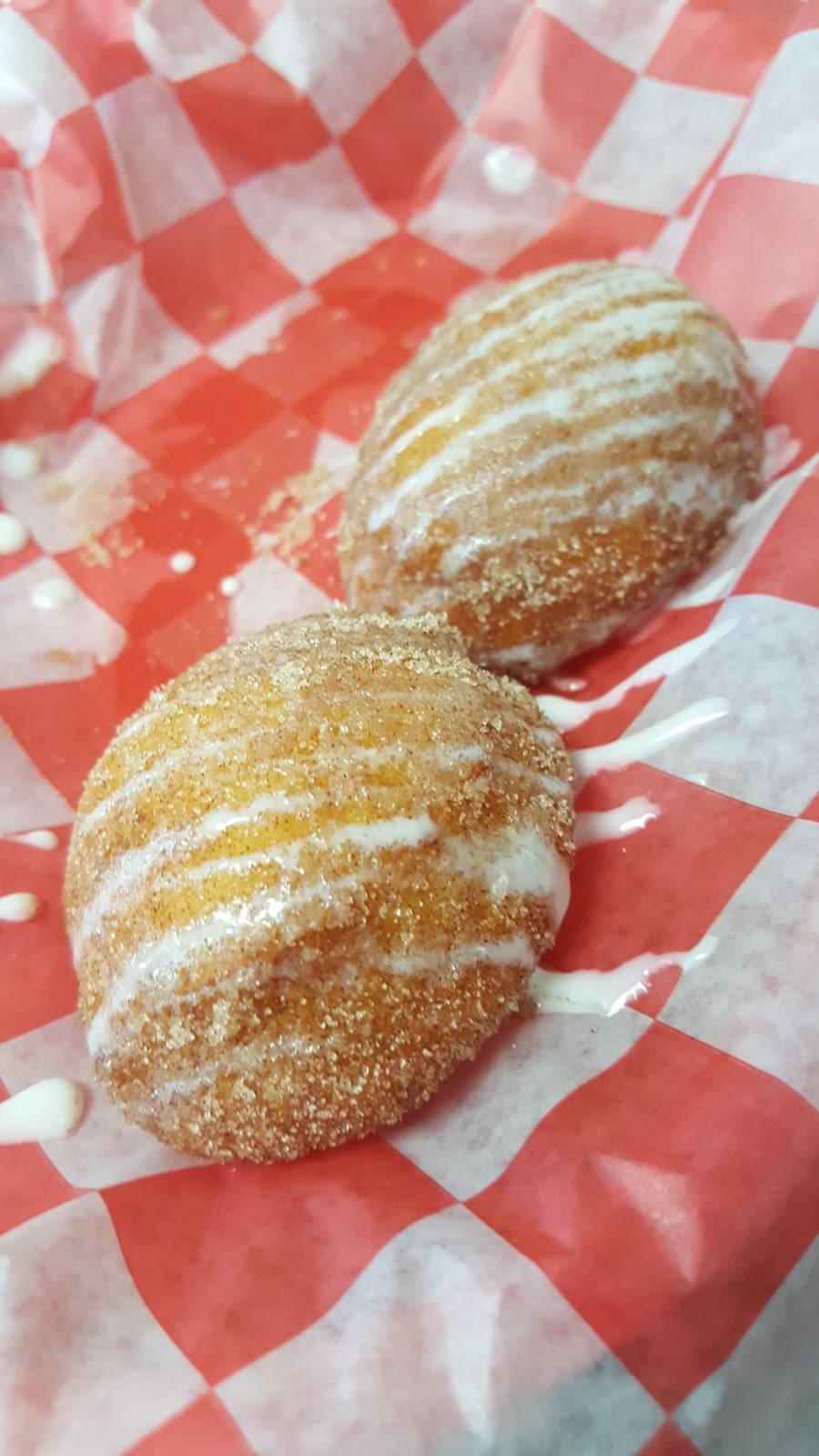 Cool Mos Coffee | cafe | 11406 Dale Mabry Hwy, Tampa, FL 33618, USA | 8133029391 OR +1 813-302-9391