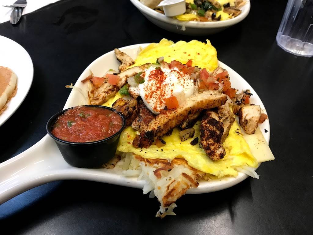 Hamburg Inn No. 2 | restaurant | 214 N Linn St, Iowa City, IA 52245, USA | 3193375512 OR +1 319-337-5512